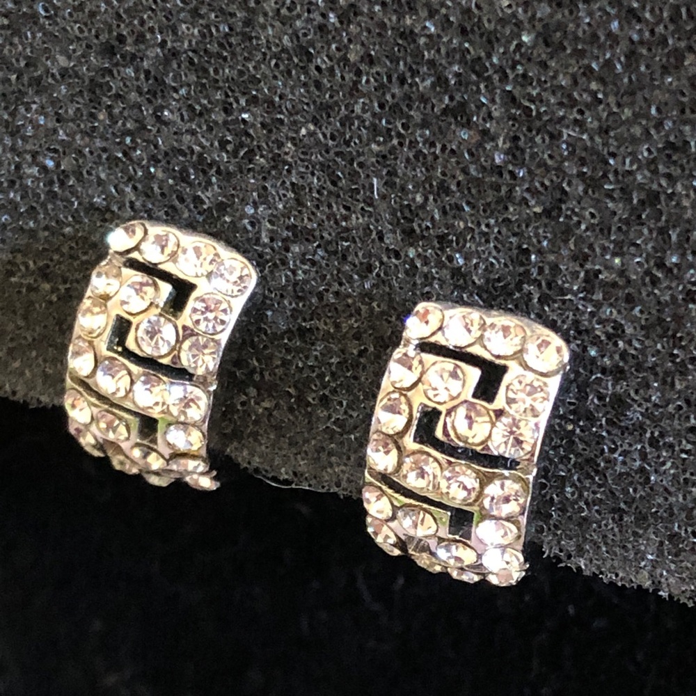 Small Rhinestone Silver Color Hoop Earrings - Picture 2 of 6